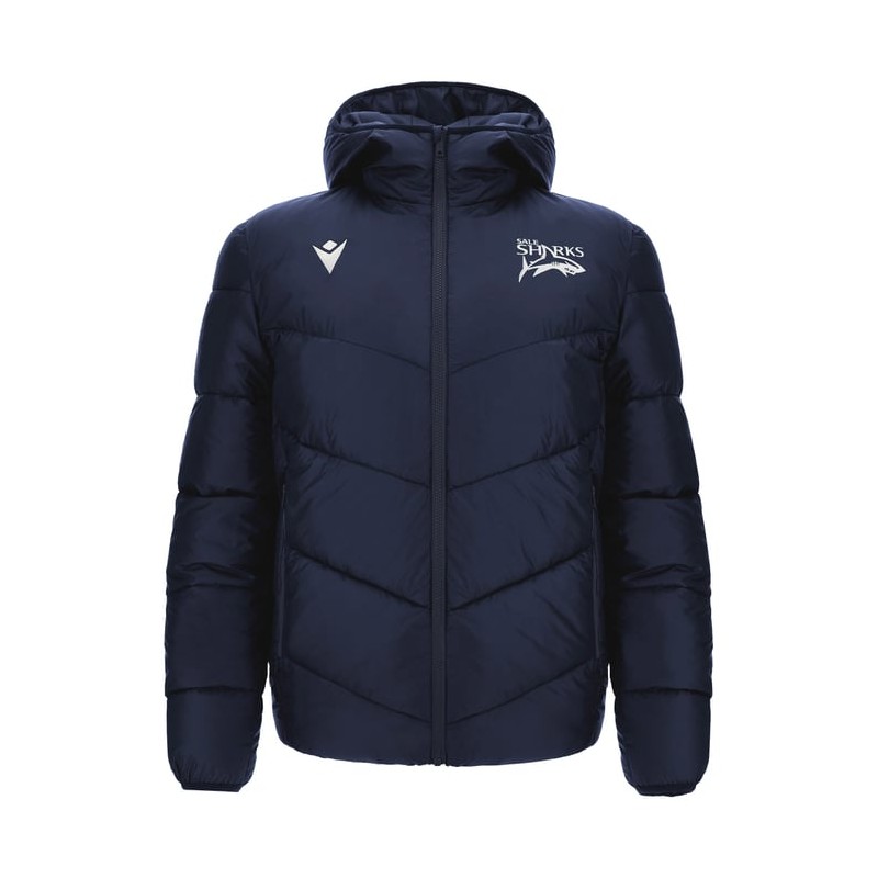 SALE SHARKS RUGBY – WATTIERTE JACKE PARKA BOMBER NAV - MACRON - Saison 2024/25 SALE SHARKS RUGBY – WATTIERTE JACKE PARKA BOMBER NAV - MACRON - Saison 2024/25